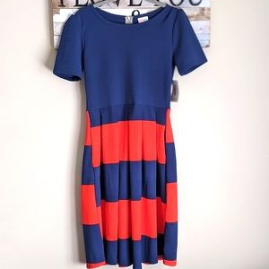 LuLaRoe Amelia Zipper Back Short Sleeve Dress